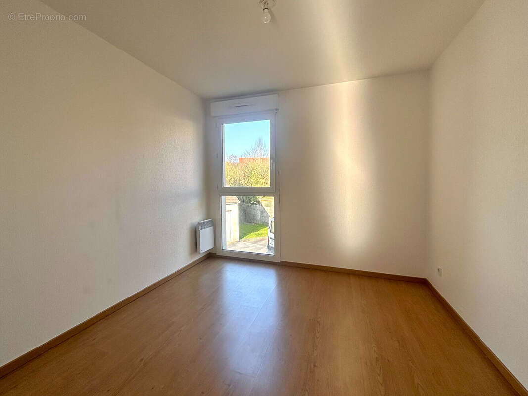 Appartement à VERNEUIL-EN-HALATTE