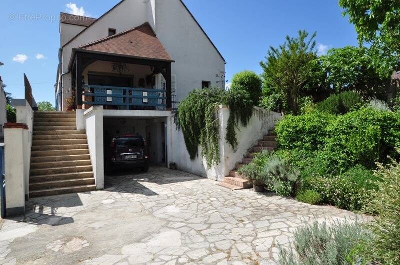 Maison à CHECY
