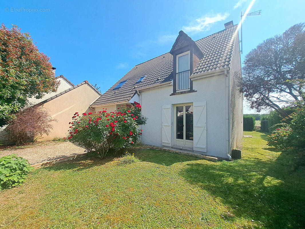 Maison à PARMAIN