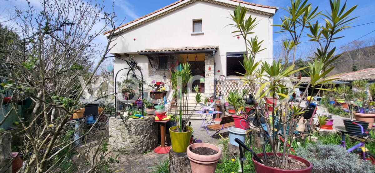 Maison à DIEULEFIT
