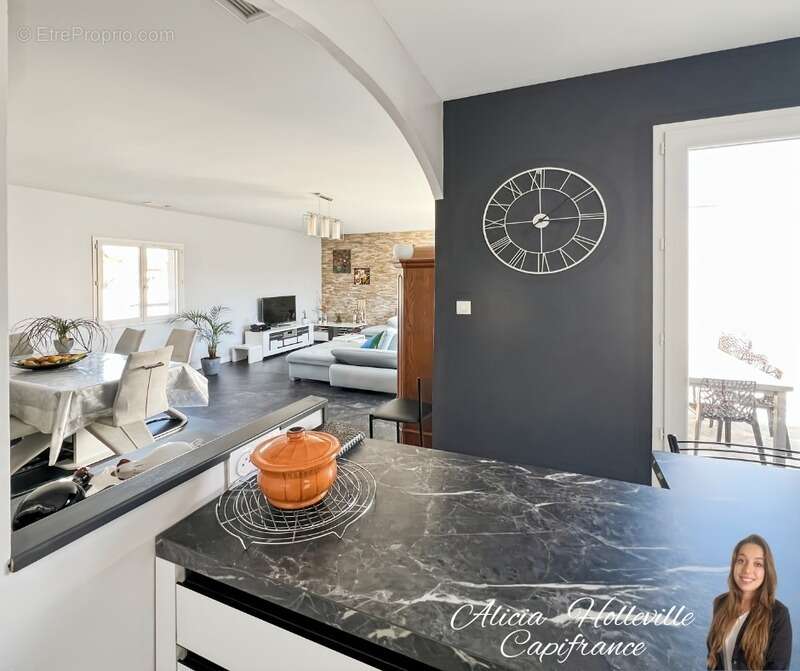 Maison à SAUVIAN