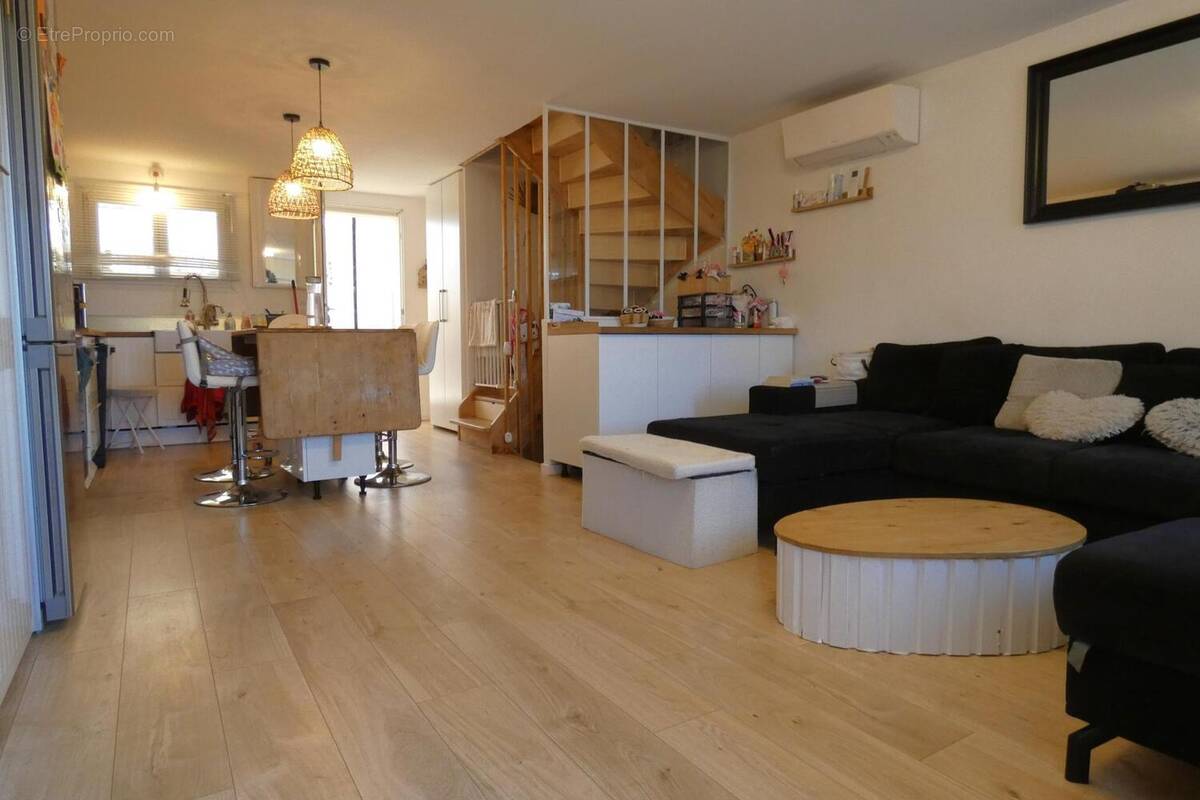 Photo 1 - Maison à PUGET-SUR-ARGENS