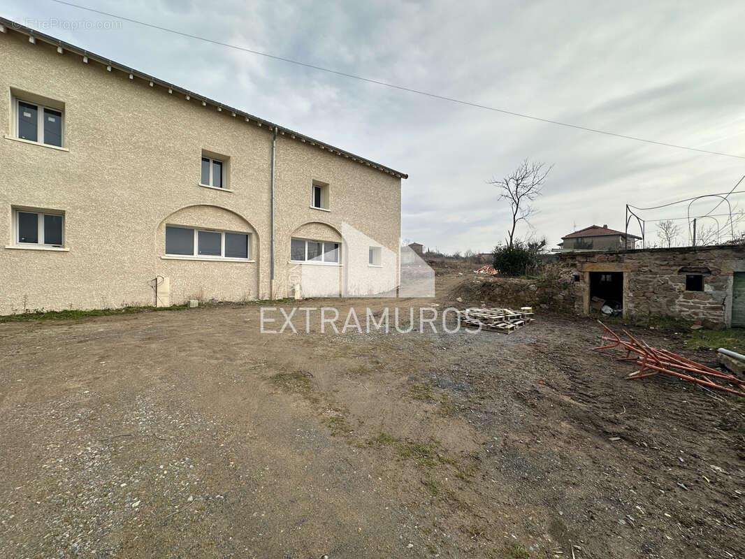 Maison à BULLY