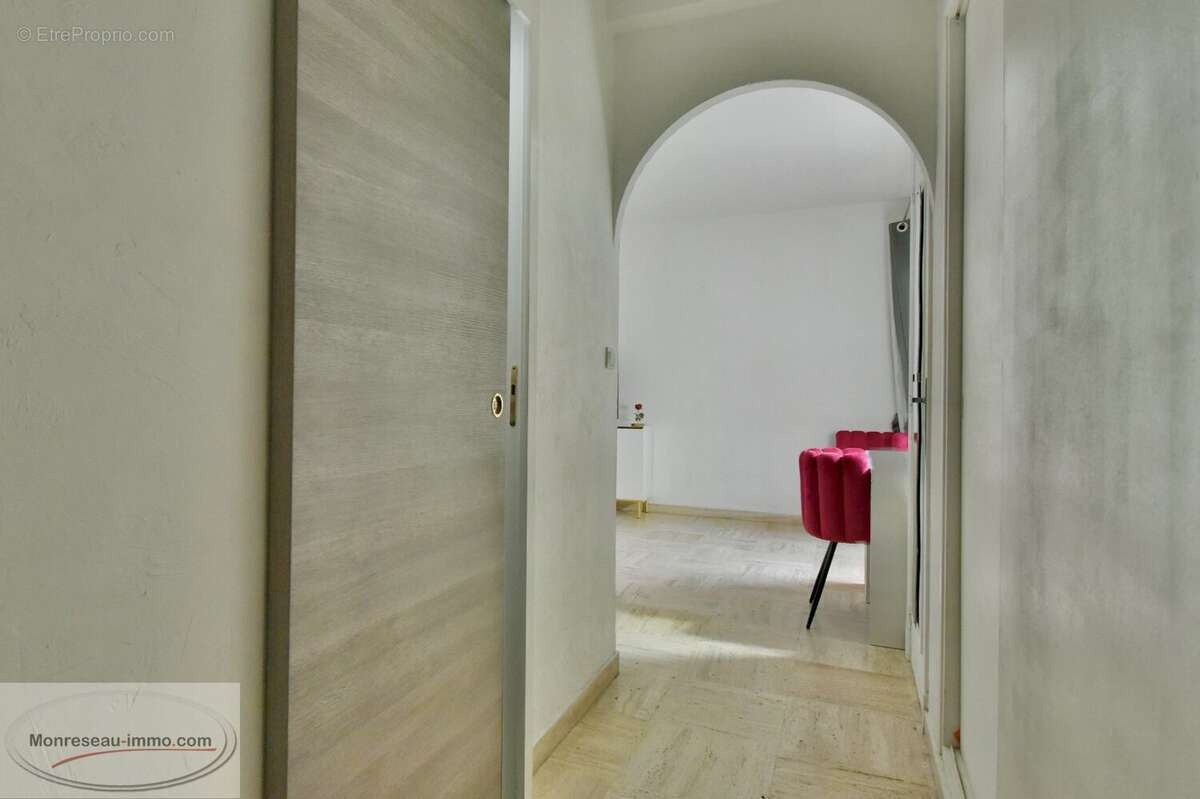 Appartement à LE CANNET