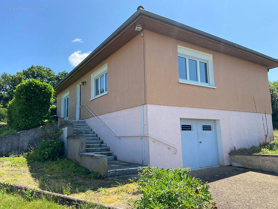 Maison à SAUVIGNY-LES-BOIS