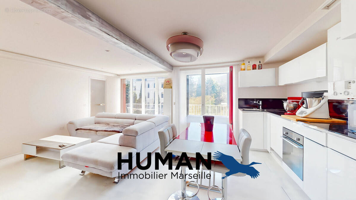 Appartement à MARSEILLE-9E