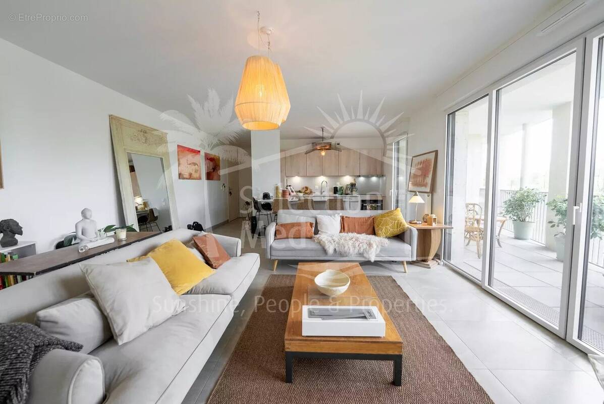 Appartement à BORDEAUX