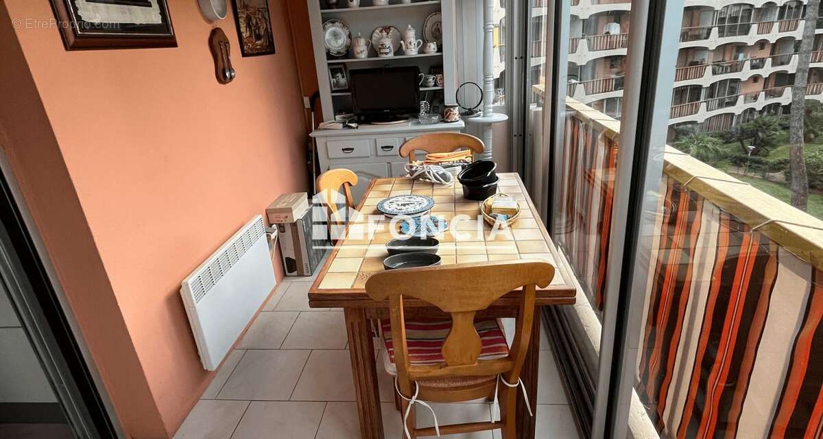 Appartement à MANDELIEU-LA-NAPOULE