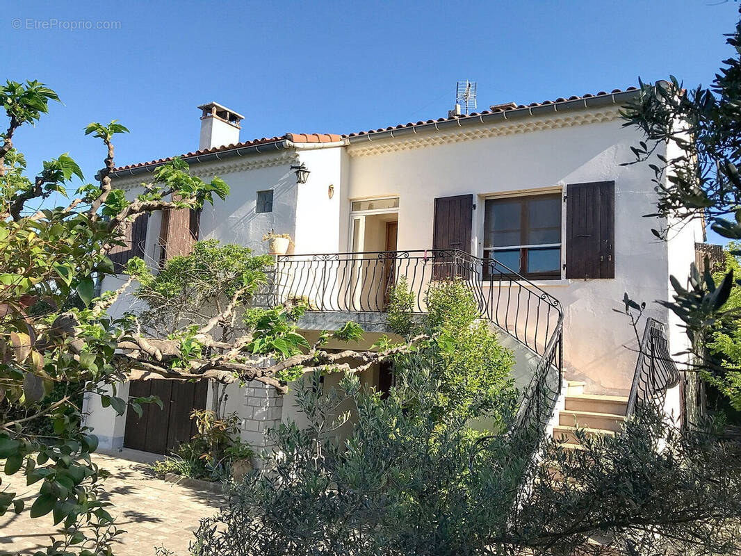 Maison à ROGNAC