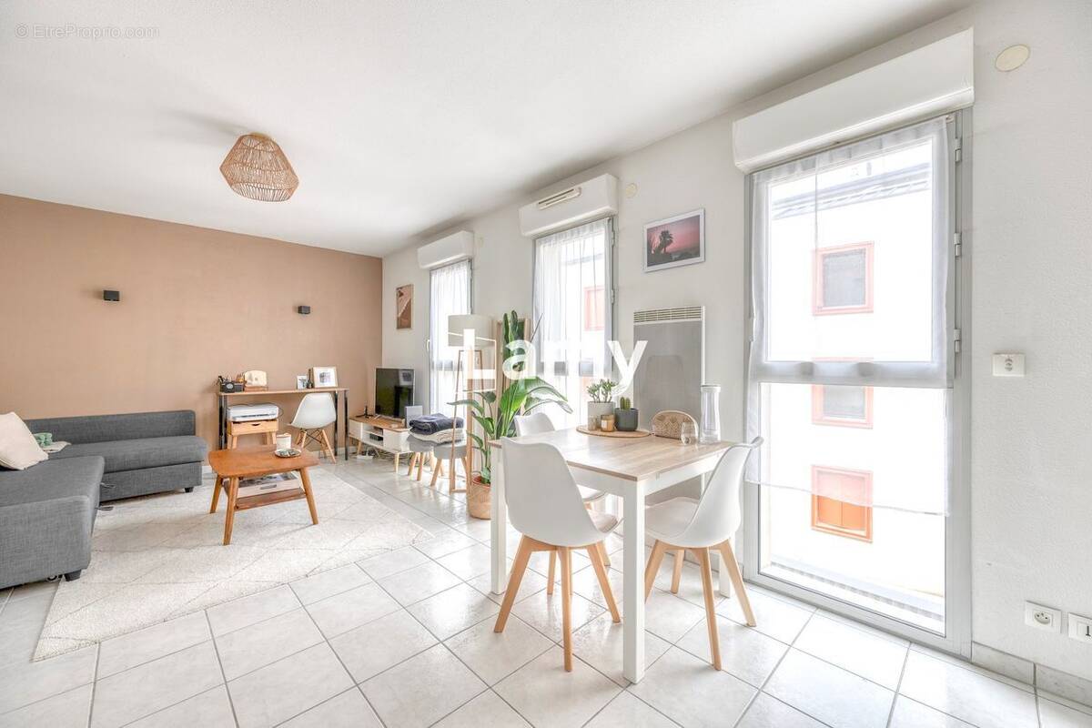 Appartement à BORDEAUX