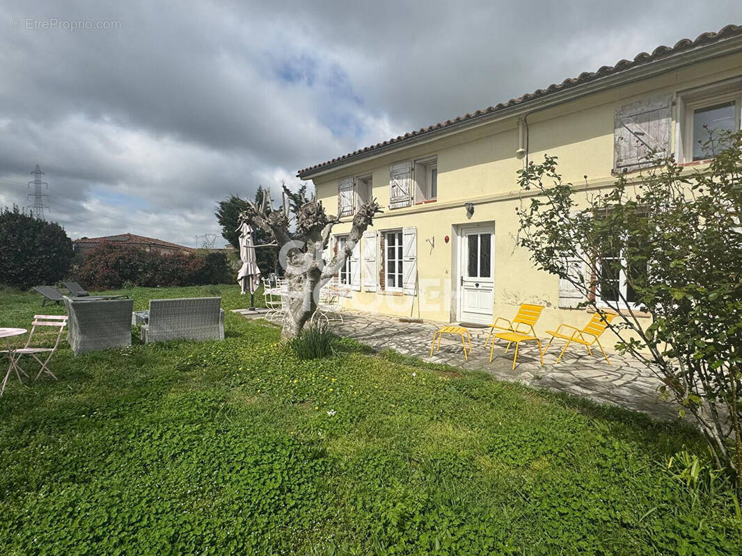 Maison à AUSSONNE