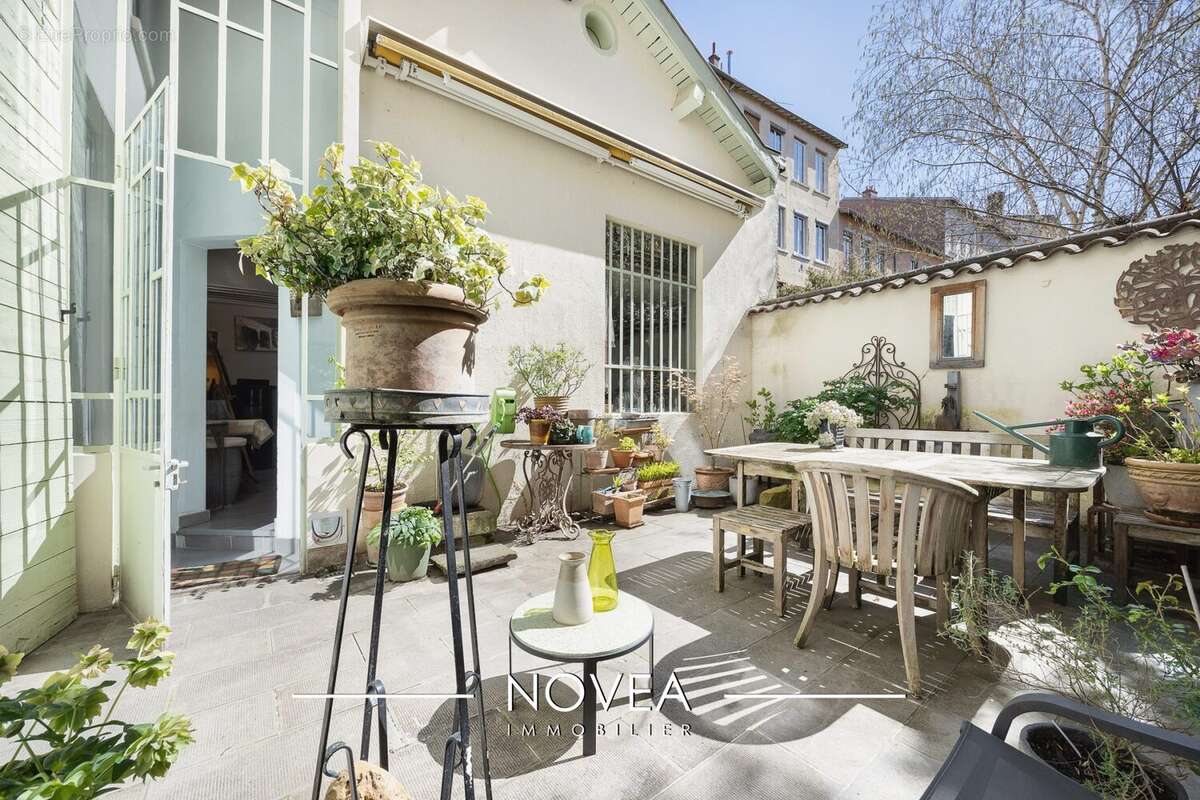 Maison à LYON-4E