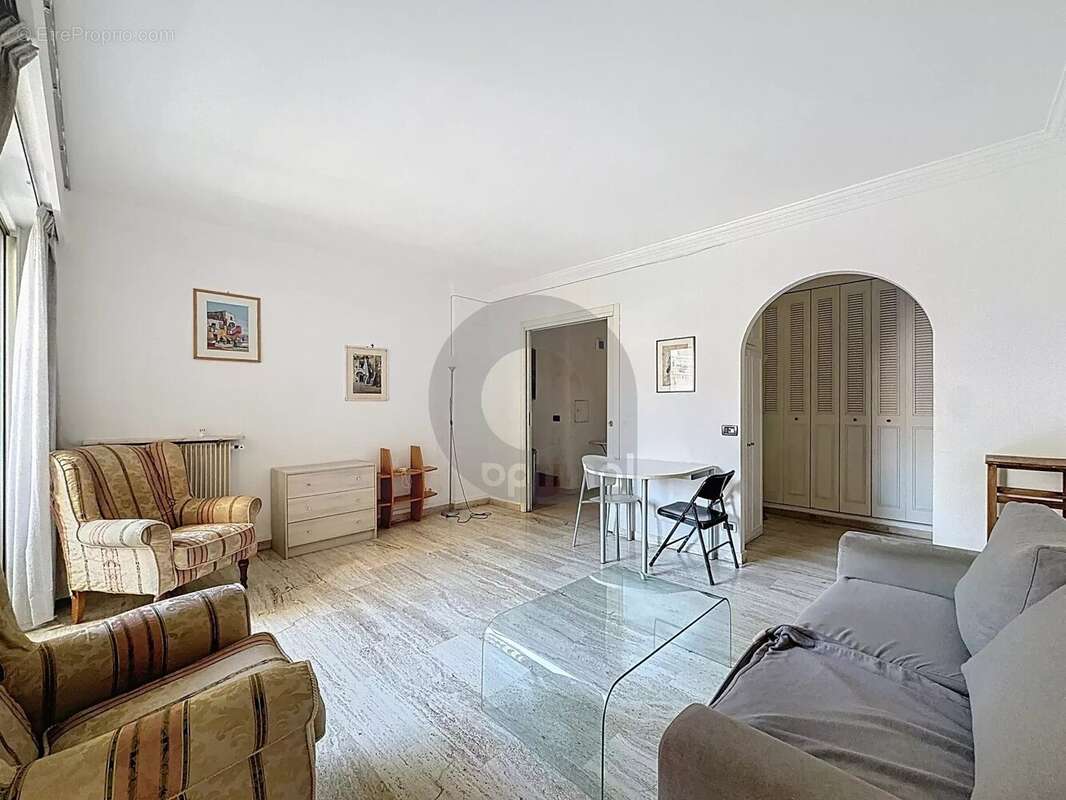Appartement à MENTON