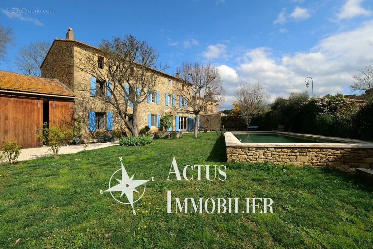 Maison à CORNILLON-CONFOUX