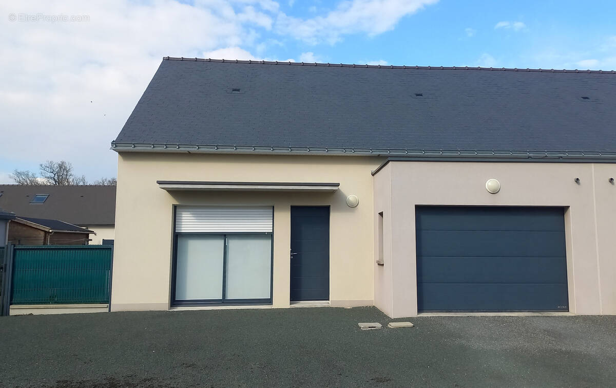 Maison à LOUISFERT