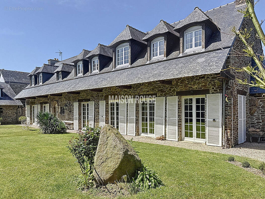 Maison à DOL-DE-BRETAGNE