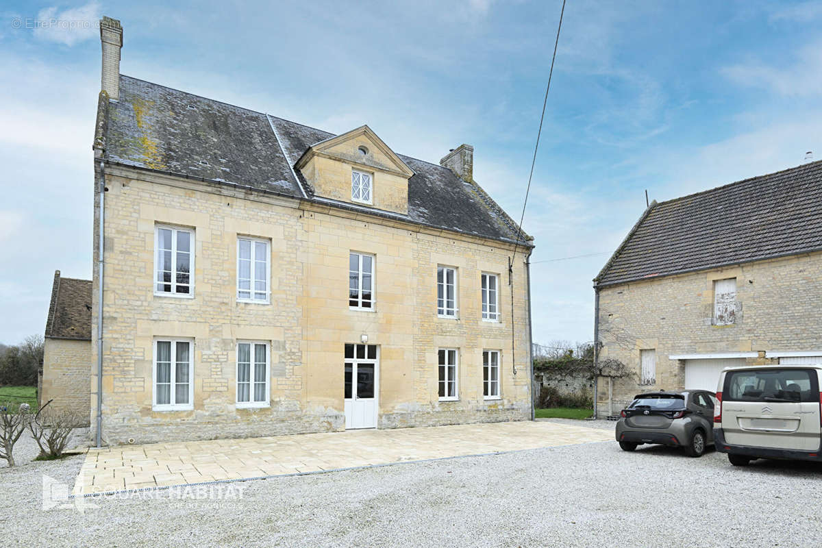 Maison à ROTS