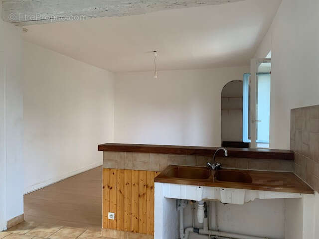 Appartement à AUVERS-SAINT-GEORGES