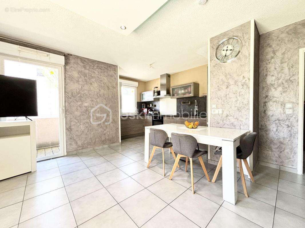 Appartement à ECHIROLLES