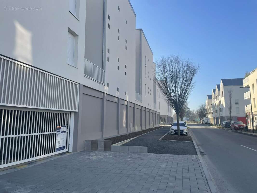 Parking à CHANTEPIE
