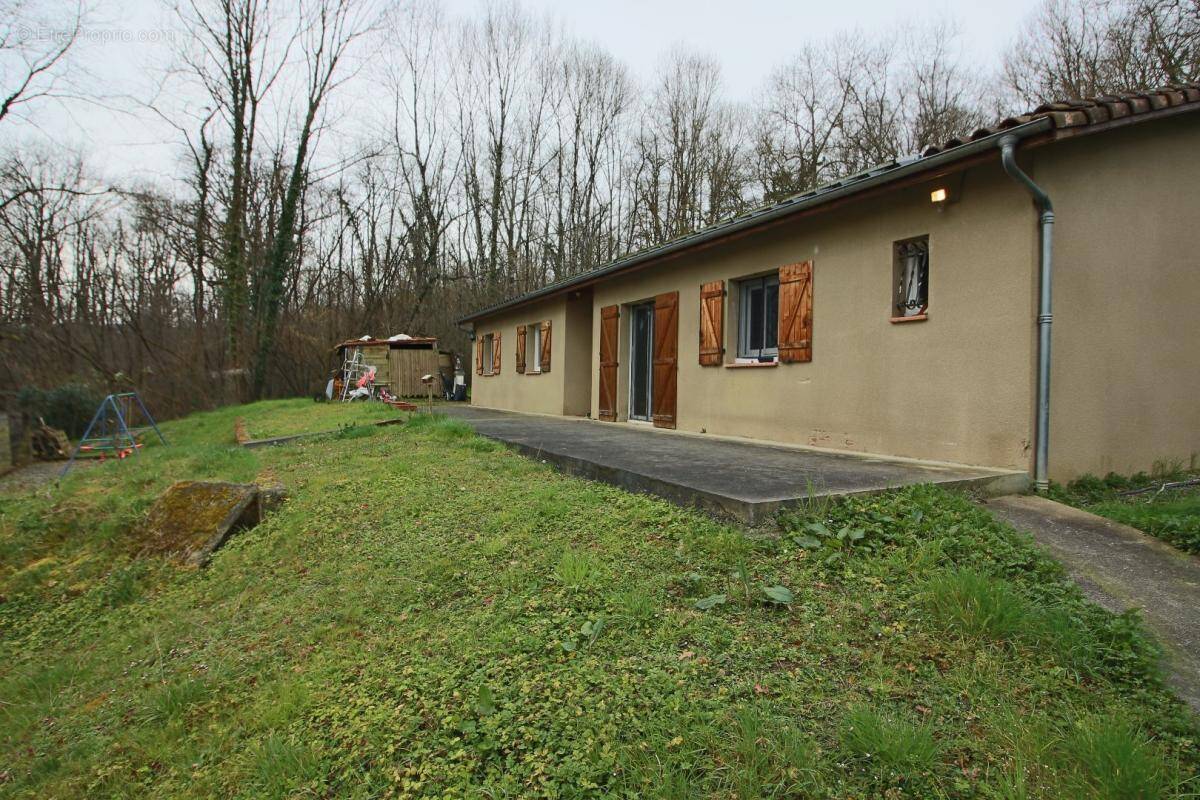 Maison à BEAUCHALOT