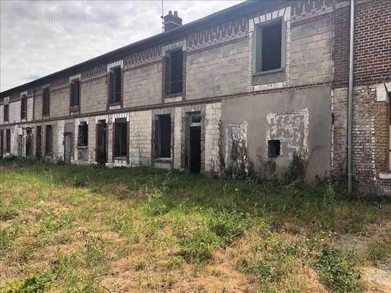 Maison à SAINT-ETIENNE-DU-ROUVRAY