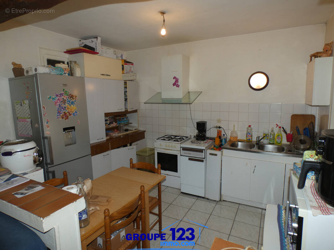Appartement à BRIENON-SUR-ARMANCON