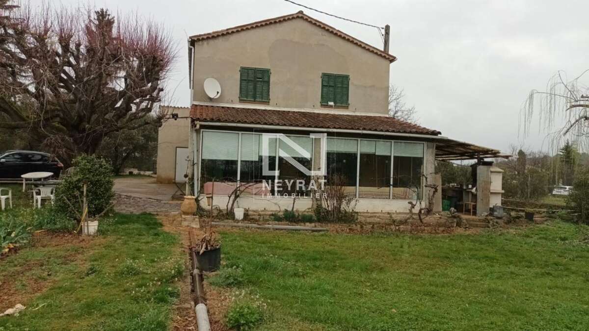 Maison à CALLIAN