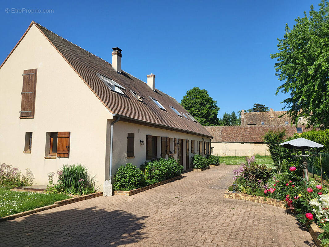 Maison à MONTFORT-L&#039;AMAURY