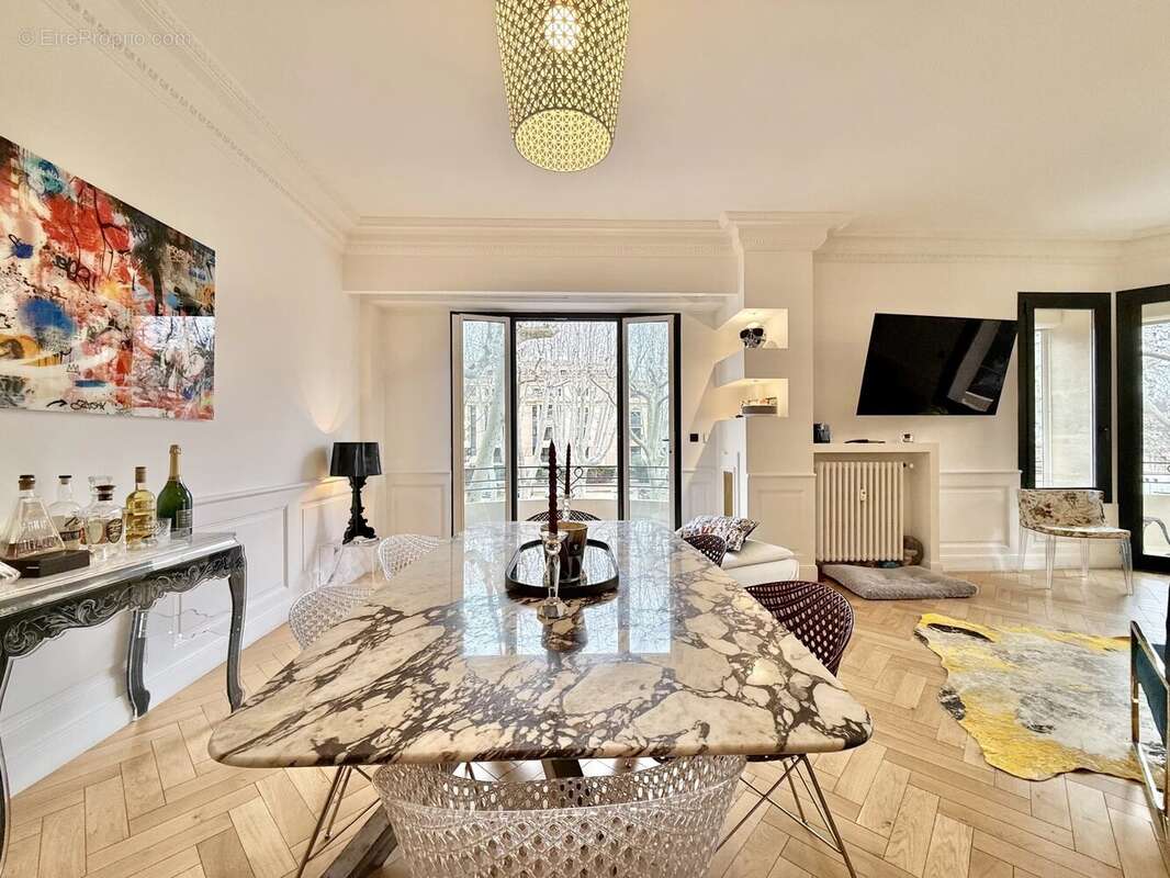 Appartement à AIX-EN-PROVENCE