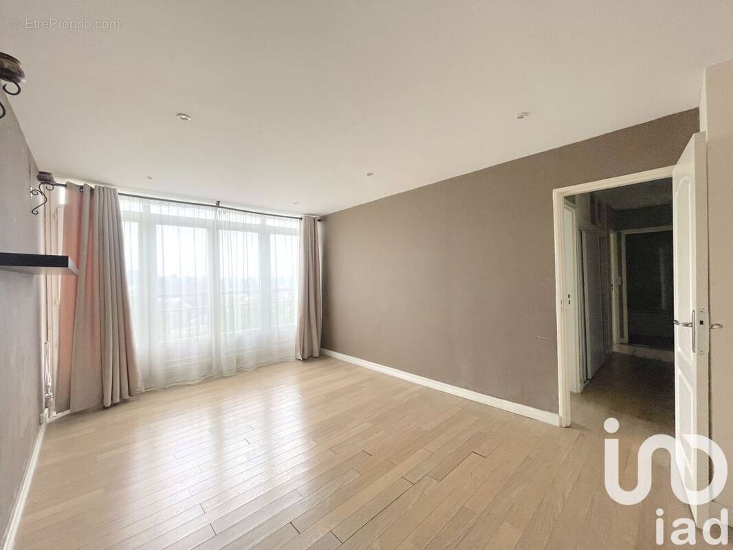Photo 1 - Appartement à SAVIGNY-SUR-ORGE