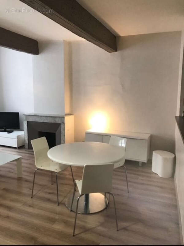Appartement à AIX-EN-PROVENCE