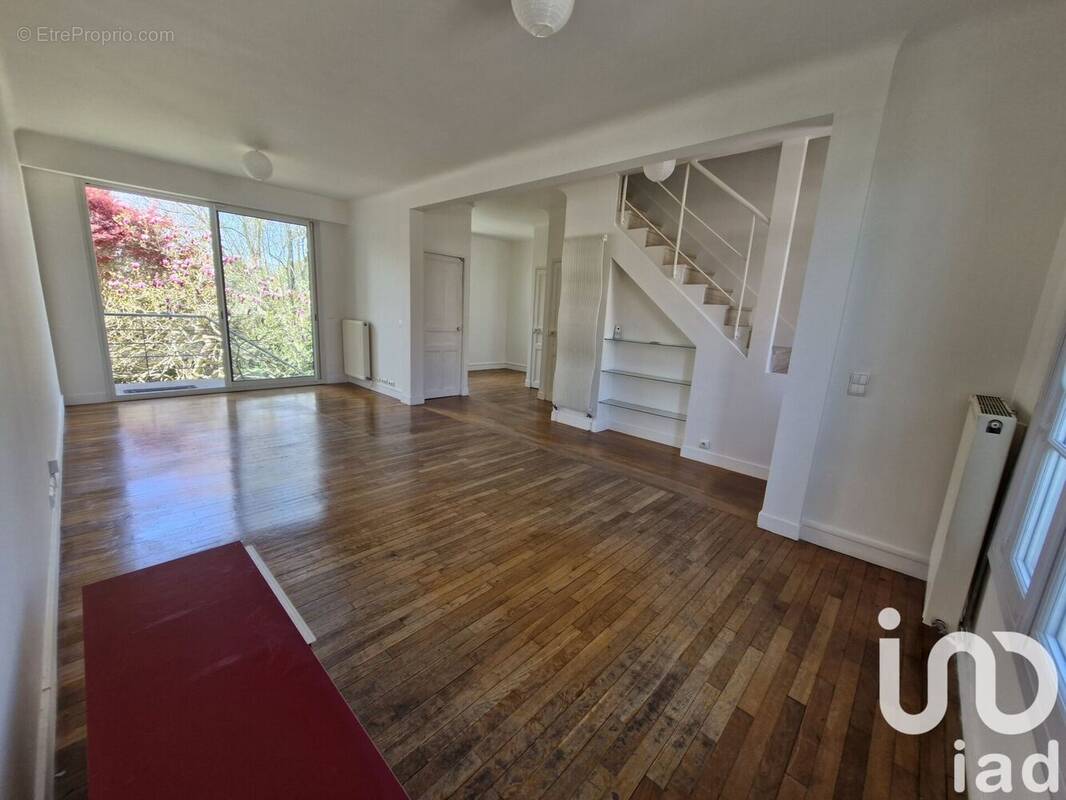 Photo 1 - Maison à CLAMART