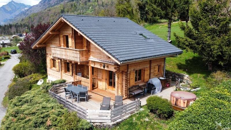 Maison à SAMOENS