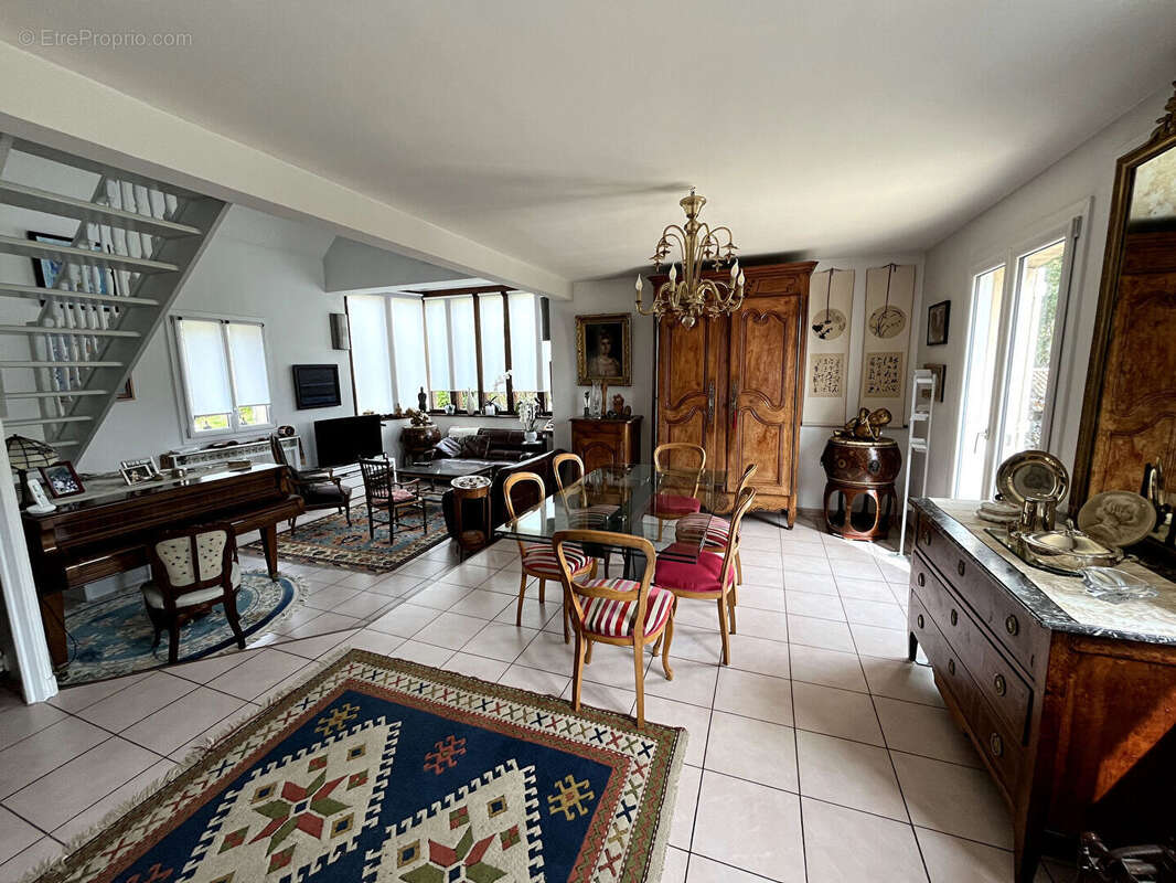 Maison à EVECQUEMONT
