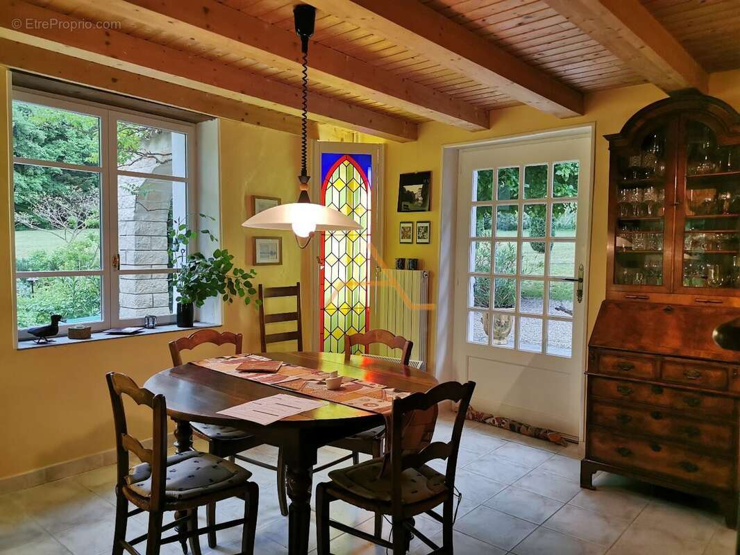 Maison à DIEULEFIT