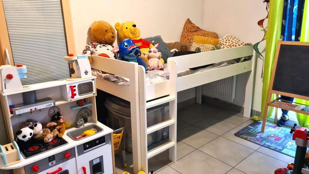 Appartement à MAUGUIO