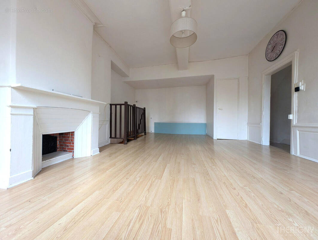 Appartement à EU