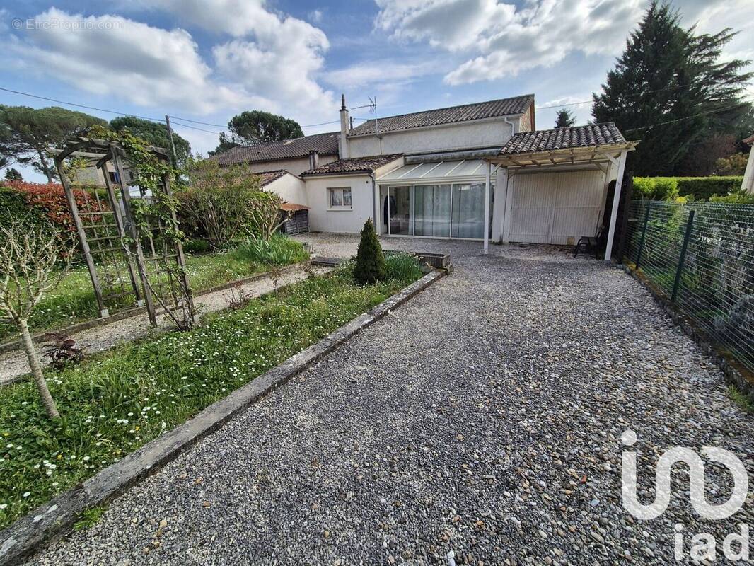 Photo 1 - Maison à GARDONNE