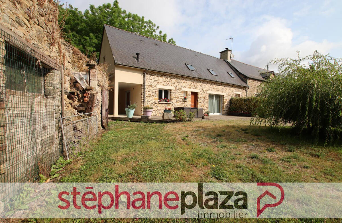 Maison à PIRE-SUR-SEICHE