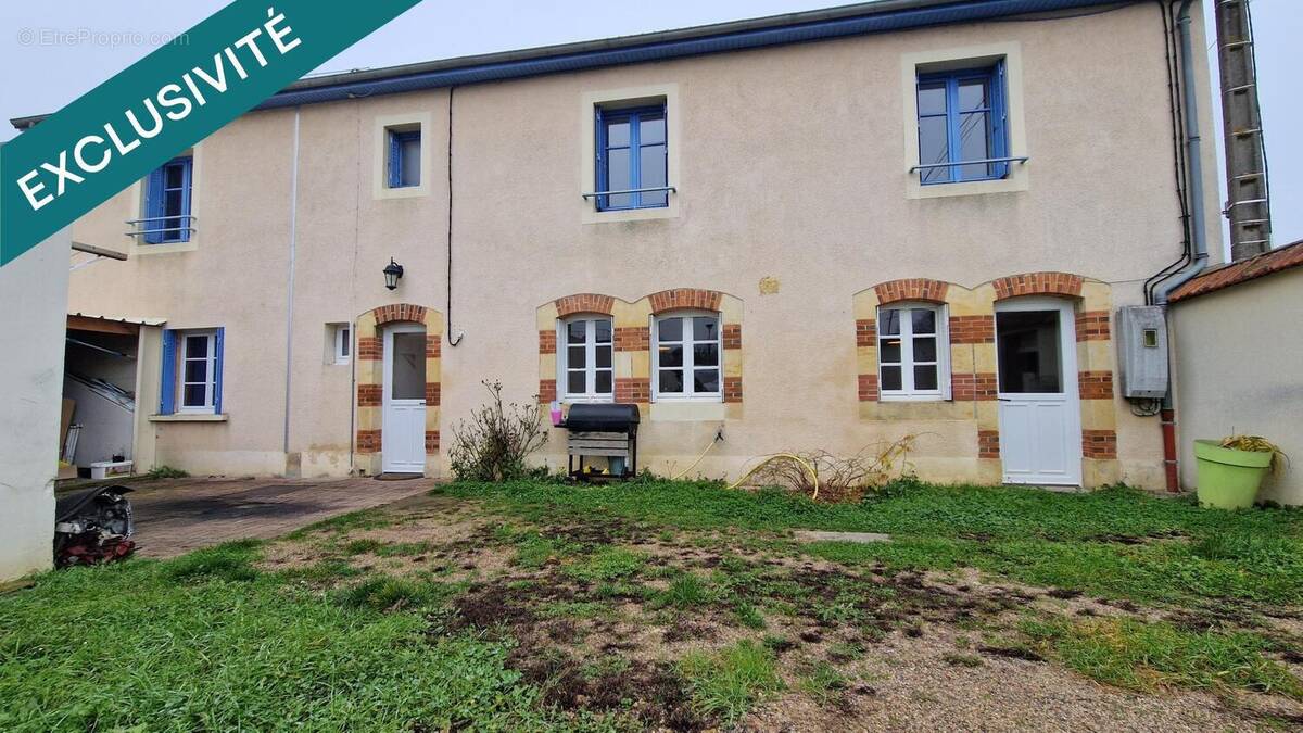Photo 1 - Maison à LA GUERCHE-SUR-L&#039;AUBOIS