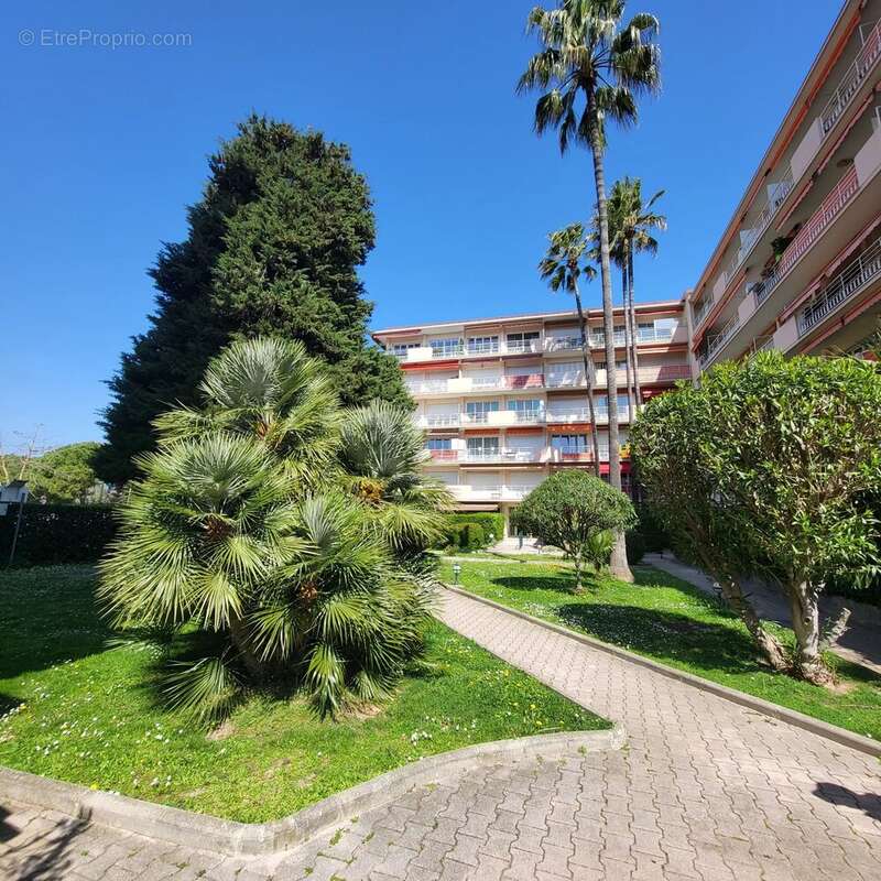 Appartement à CAGNES-SUR-MER