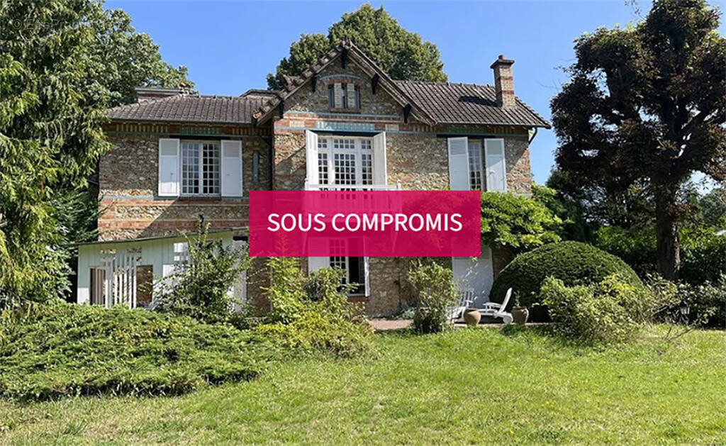 Maison à VAUCRESSON