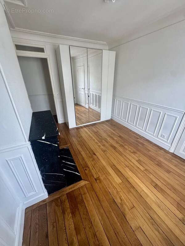 Appartement à PARIS-12E