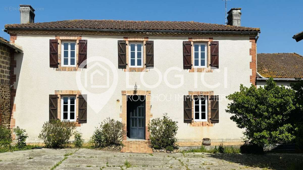 Maison à ARZACQ-ARRAZIGUET