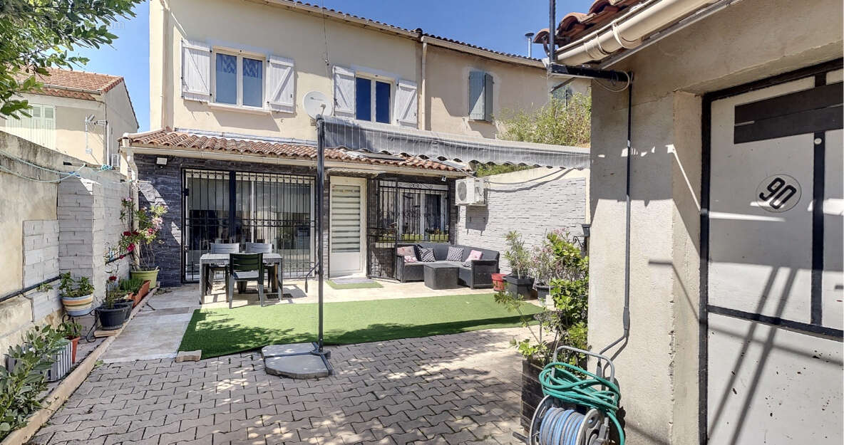 Maison à AVIGNON