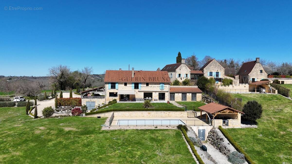 Maison à MARQUAY