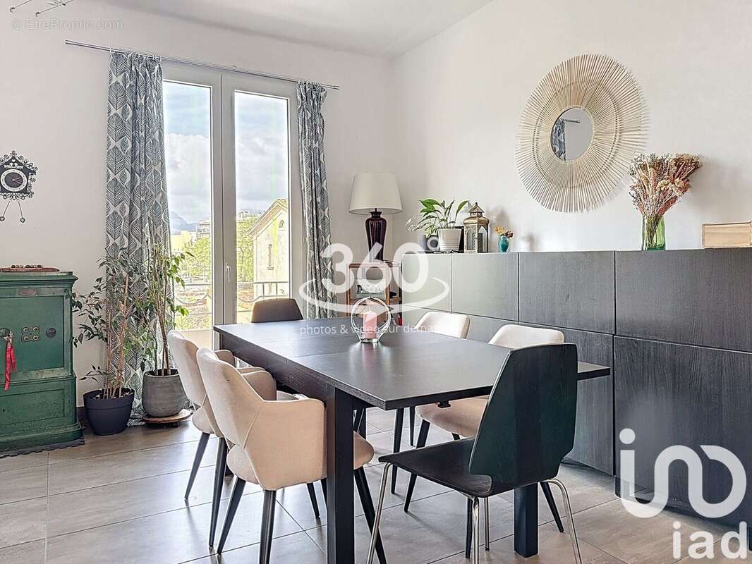 Photo 2 - Appartement à TOULON