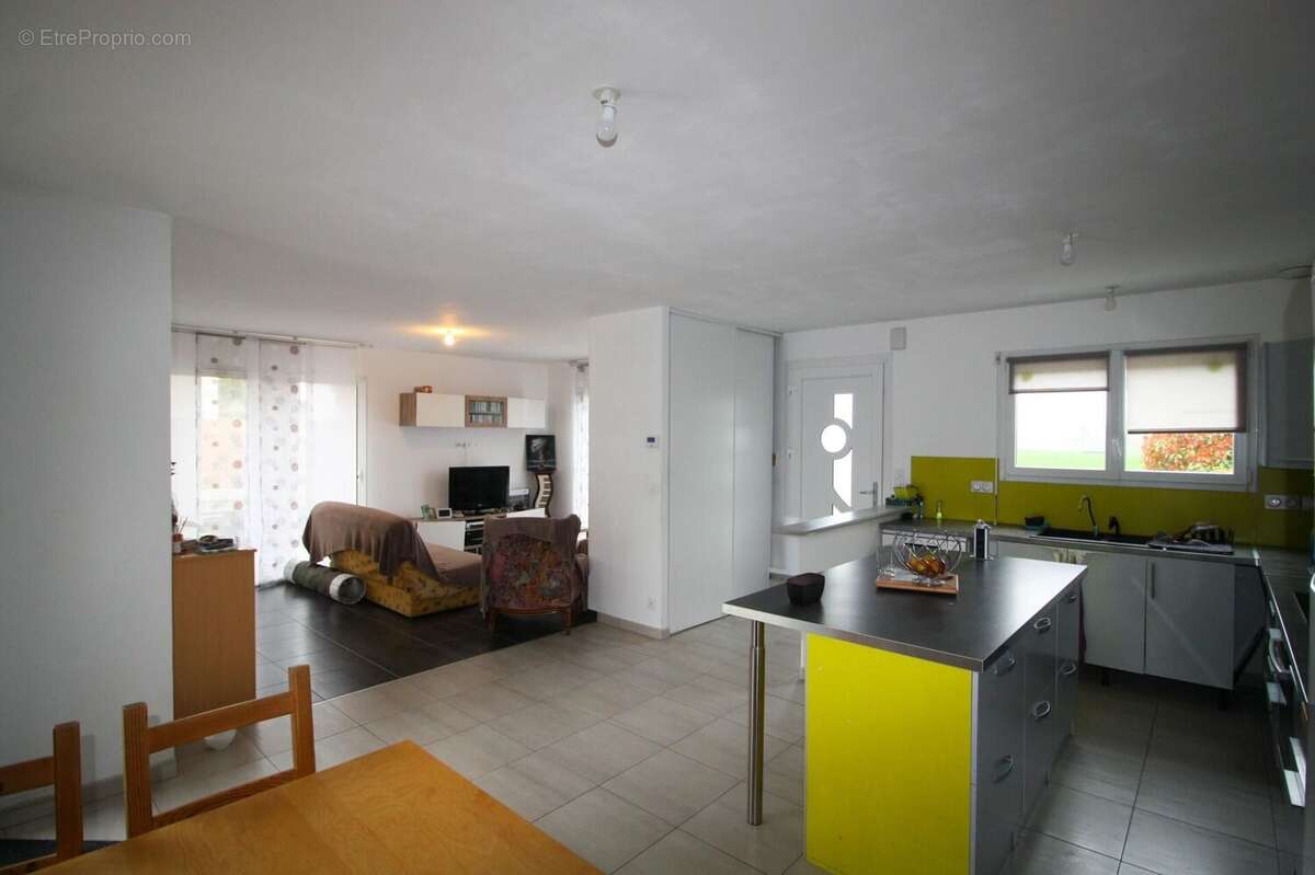 Photo 4 - Maison à ISIGNY-LE-BUAT