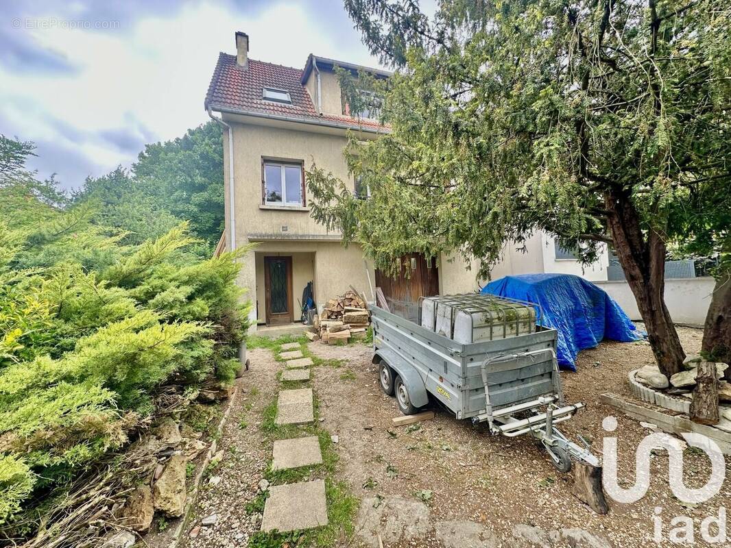 Photo 1 - Maison à BRY-SUR-MARNE